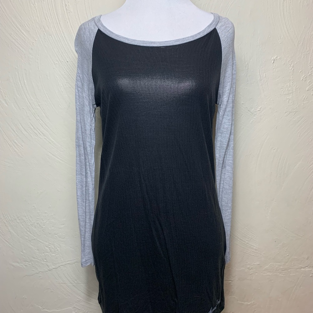 A/X Armani Exchange Shimmer Baseball Tee M NWT!!